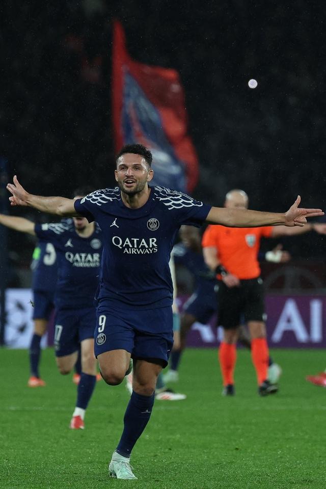 关于巴黎圣日耳曼主场胜利,保持领跑优势的信息 关于巴黎圣日耳曼主场胜利,保持领跑优势的信息