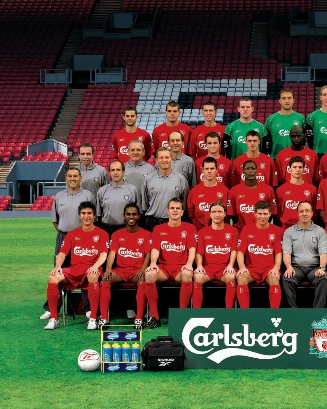 包含利物浦球员集体在社交媒体展现团结的词条 包含利物浦球员集体在社交媒体展现团结的词条