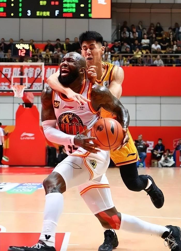 开云体育-关于江苏男篮获得一场胜利，士气高涨的信息