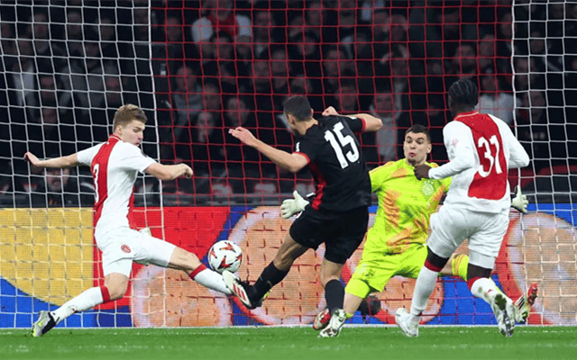 包含阿贾克斯一击晋级,欧冠赛场激情的词条 包含阿贾克斯一击晋级,欧冠赛场激情的词条