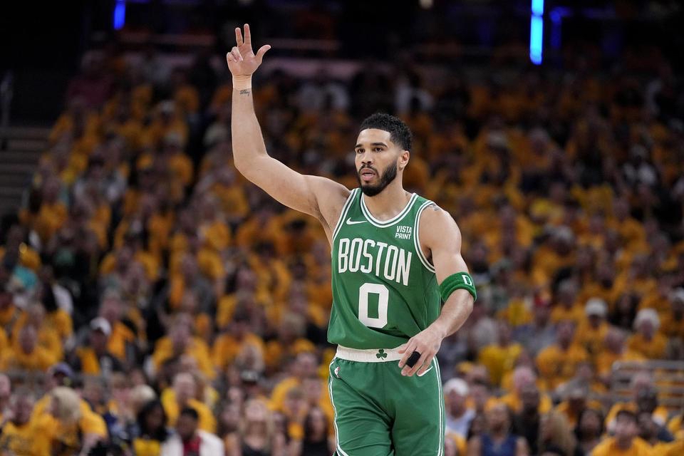 凯尔特人成功逆袭，战胜猛龙晋级东部决赛的简单介绍