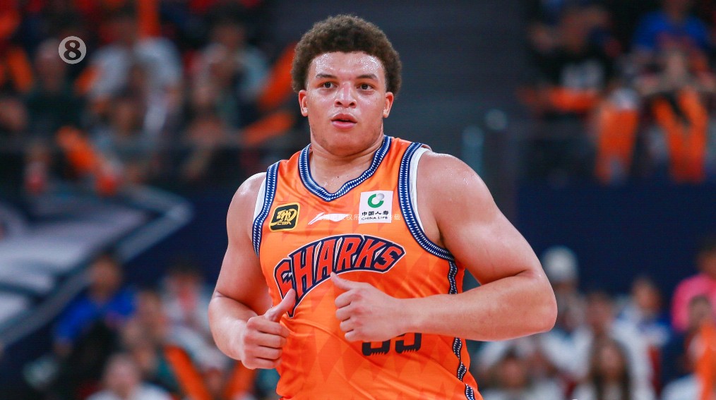 四川洪都主场逆转战胜对手,豪取三分的简单介绍 四川洪都主场逆转战胜对手,豪取三分的简单介绍