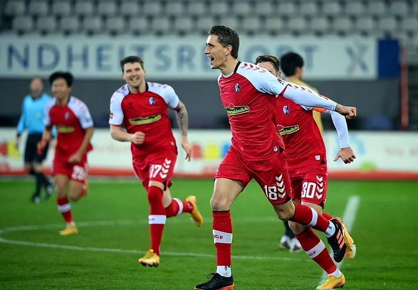 开云体育官网-斯图加特主场大败，保级形势严峻的简单介绍