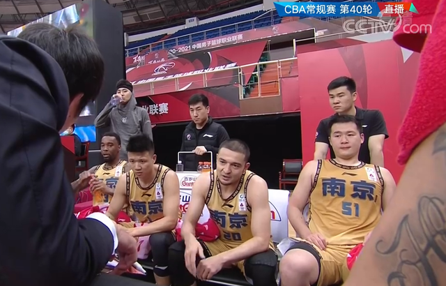 开云体育官网-湖南主场告捷，迅速摆脱连败困境的简单介绍