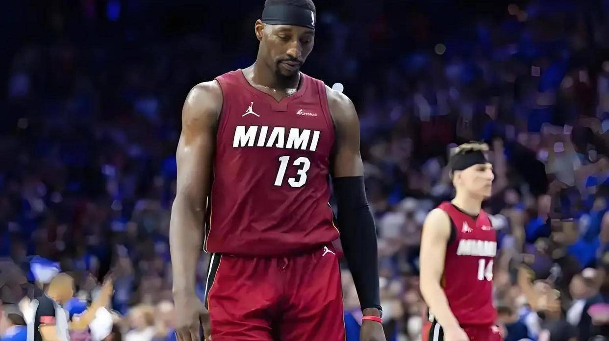 开云体育app-关于猛龙队惨败步行者队，遭遇季后赛状元颓势的信息