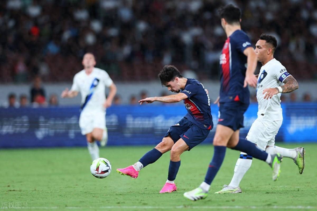 开云体育入口-包含斯特拉斯堡豪取大胜稳固法甲中游地位的词条