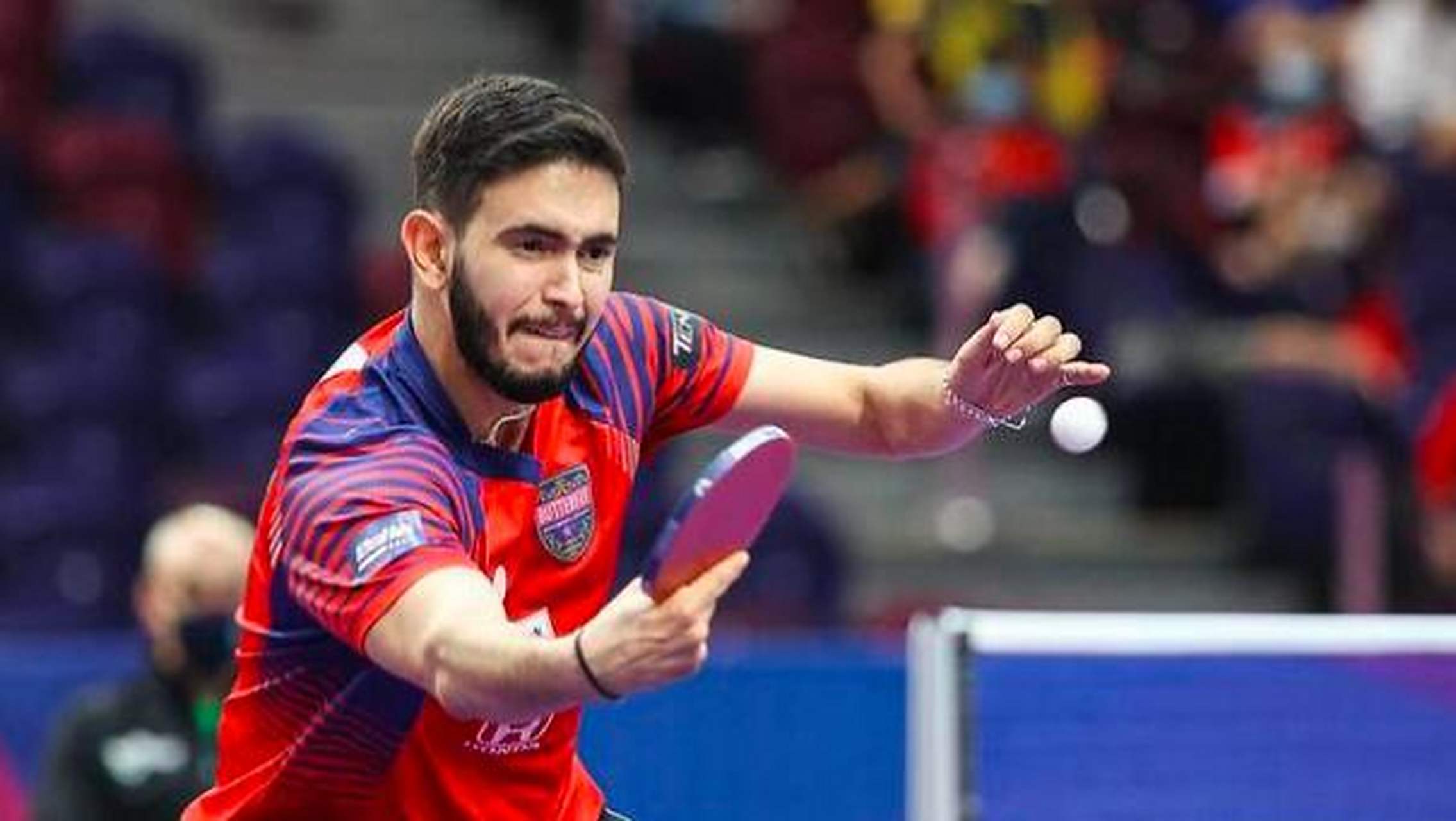 塞尔维亚队在赛场上踢出精彩比赛 塞尔维亚队在赛场上踢出精彩比赛