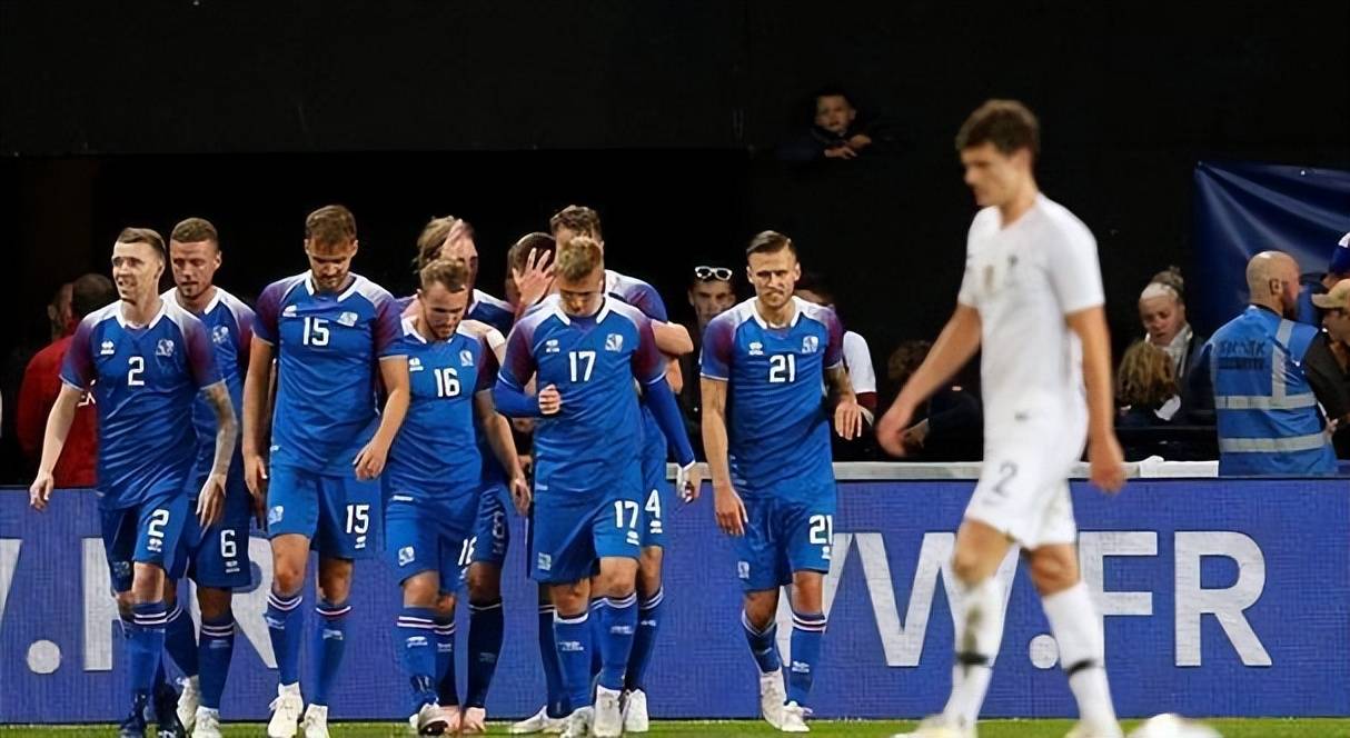 关于荷兰队在欧预赛赛场上表现出色,北爱尔兰比溃败的信息 关于荷兰队在欧预赛赛场上表现出色,北爱尔兰比溃败的信息