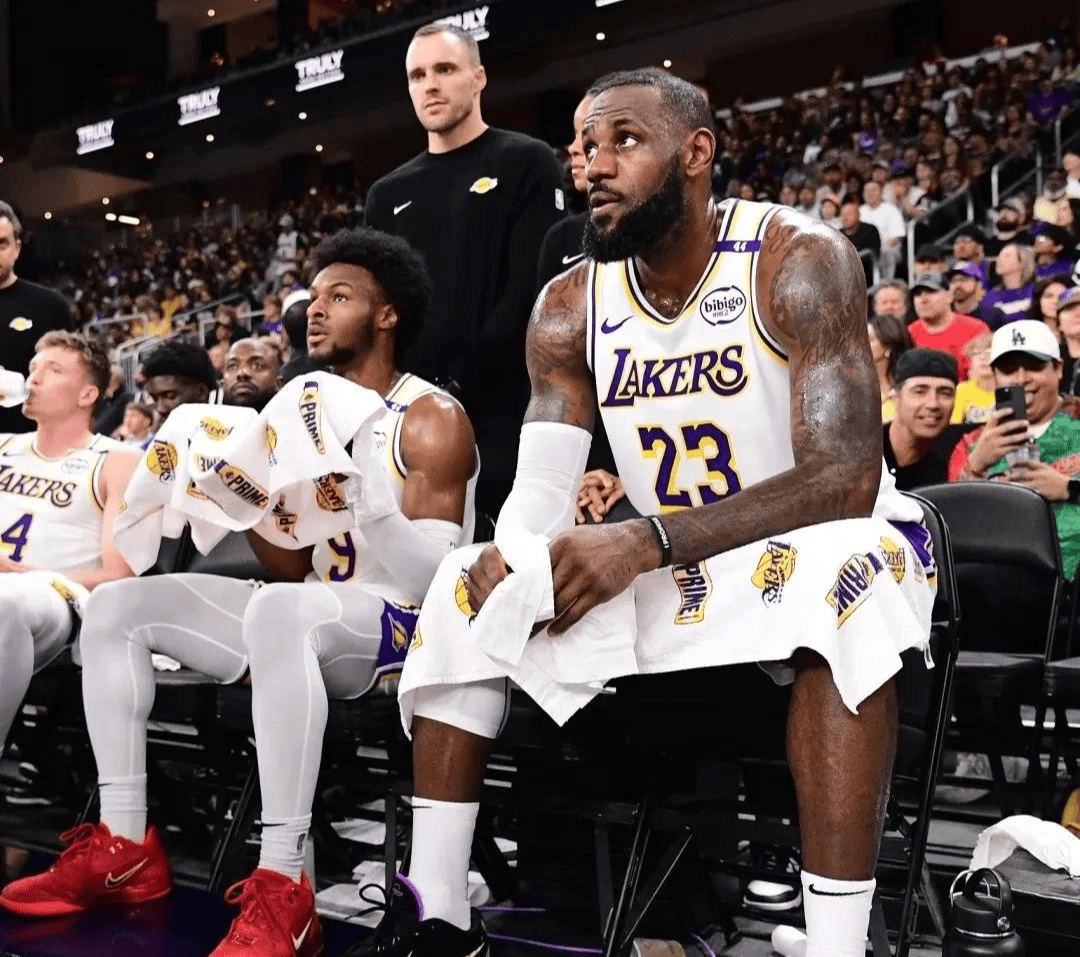 昨日焦点:詹姆斯失利,引发热议的简单介绍 昨日焦点:詹姆斯失利,引发热议的简单介绍