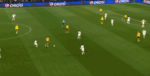 开云体育app-包含沃尔夫斯堡攻守平衡，希望打破平局连续的词条