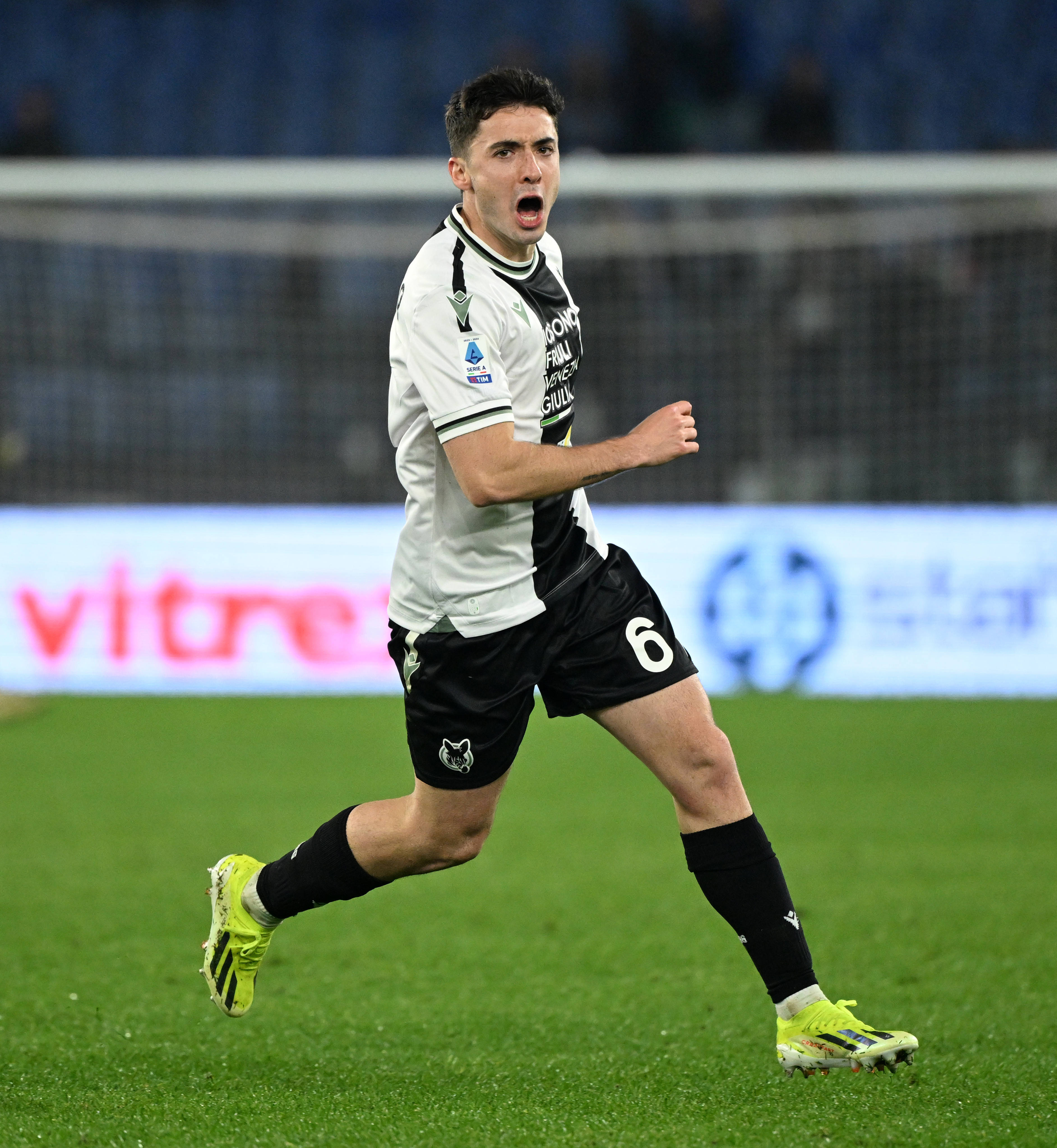 开云体育app-都灵主场逆转获胜,保持不败势头的简单介绍