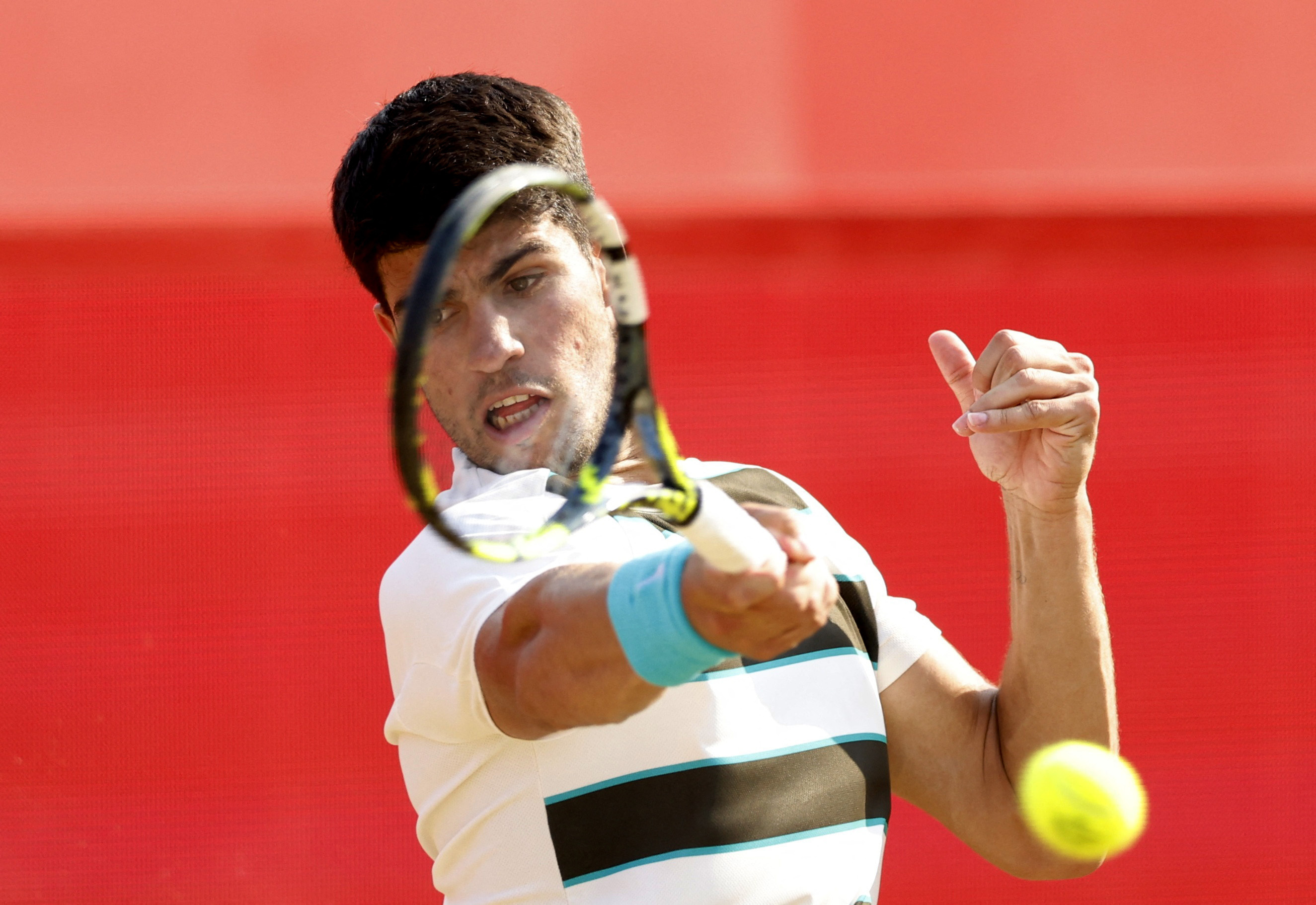 开云APP-关于世界网球队逆转英国网球队，阿尔卡拉斯爆发神勇的信息