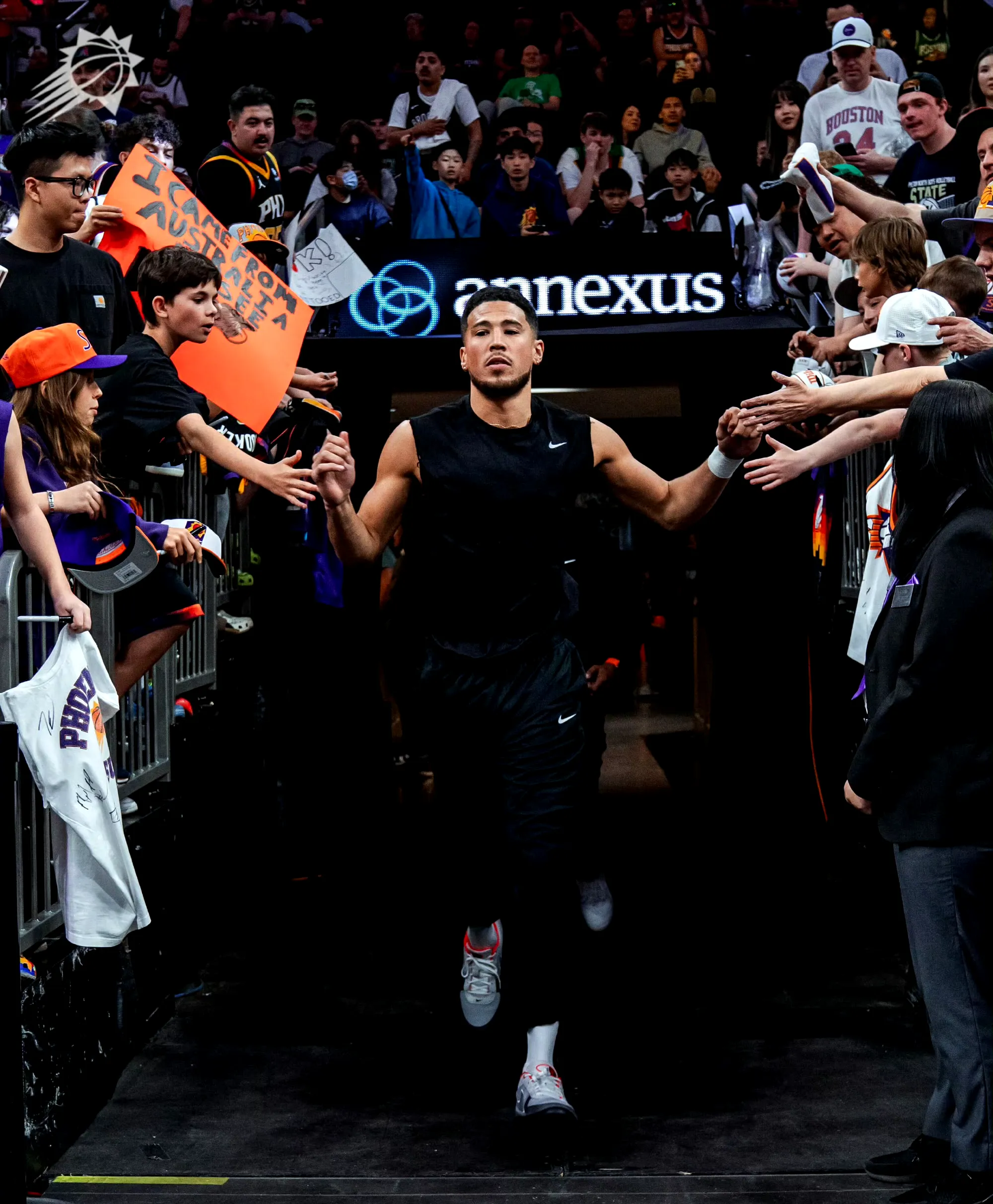 太阳负活塞，布克砍下27分的简单介绍