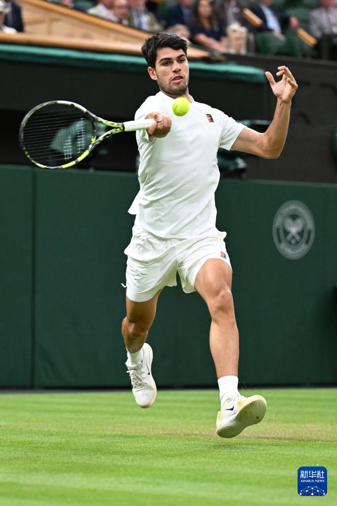 开云体育在线-联合杯完胜温网，阿尔卡拉斯关键制胜