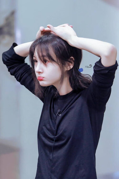 约基奇存在感拉满诠释统治力,湖人末节惊魂彰显冠军底蕴