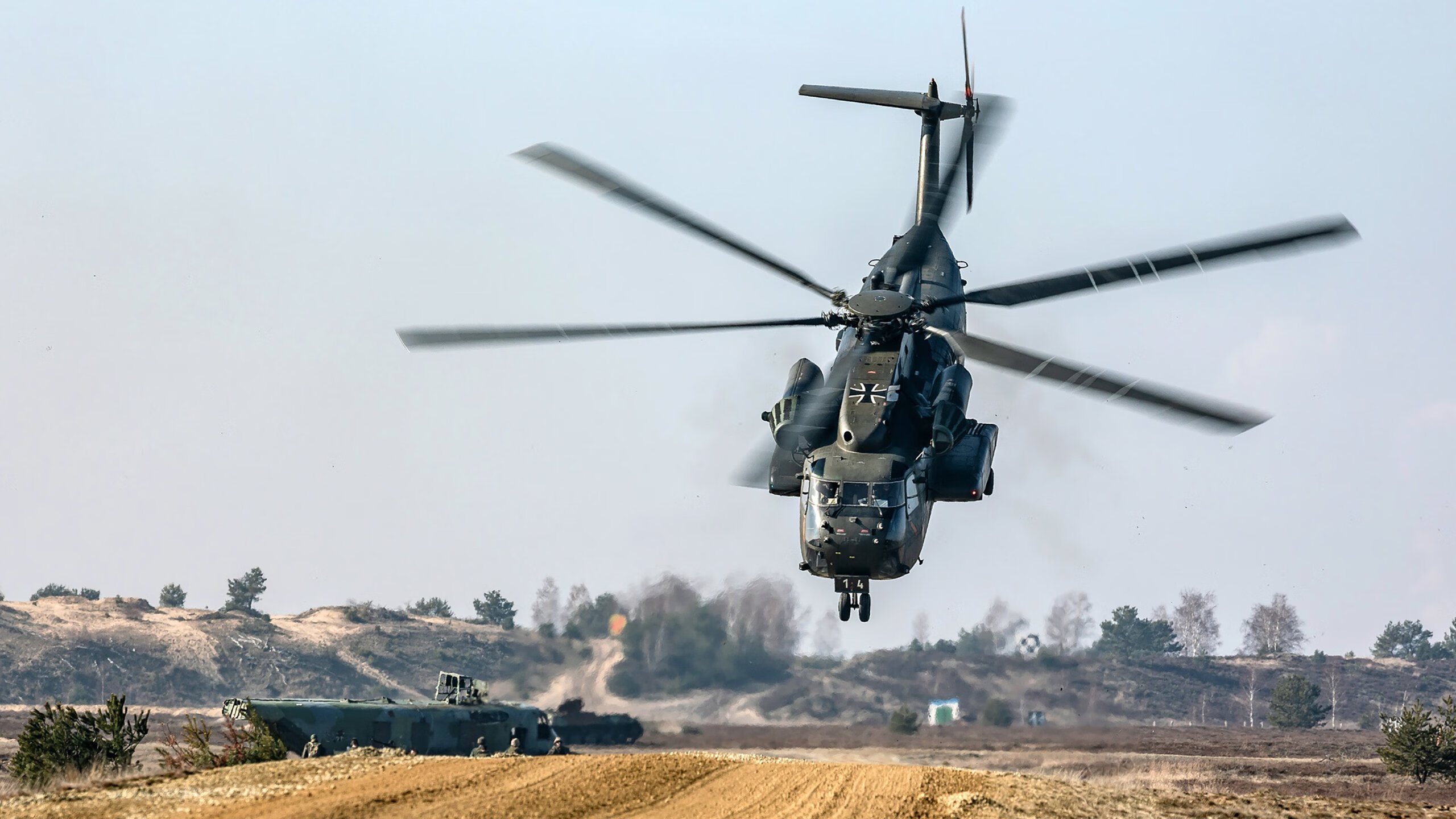 开云官网-渺小与伟大，当团队意志与个人神性在绿茵场上交锋